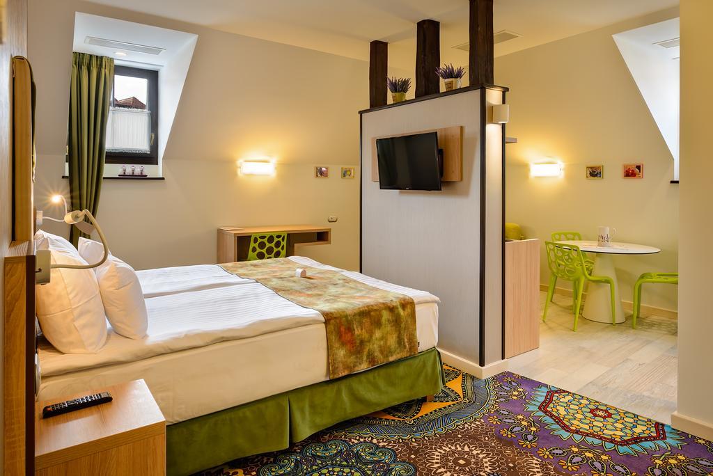 Blumenhaus Sibiu Aparthotel Εξωτερικό φωτογραφία