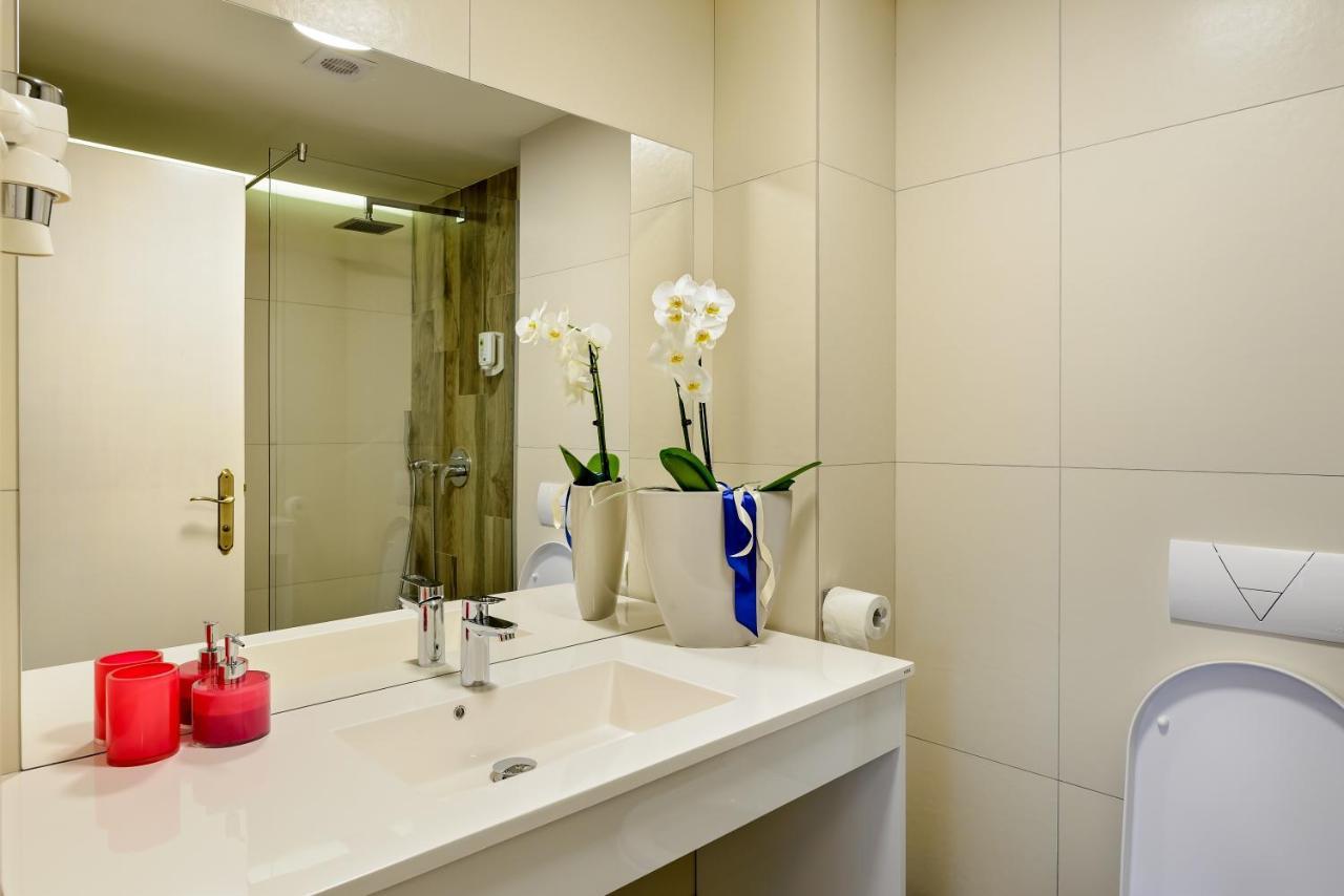Blumenhaus Sibiu Aparthotel Εξωτερικό φωτογραφία