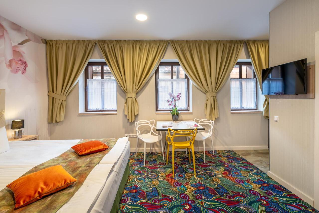 Blumenhaus Sibiu Aparthotel Εξωτερικό φωτογραφία